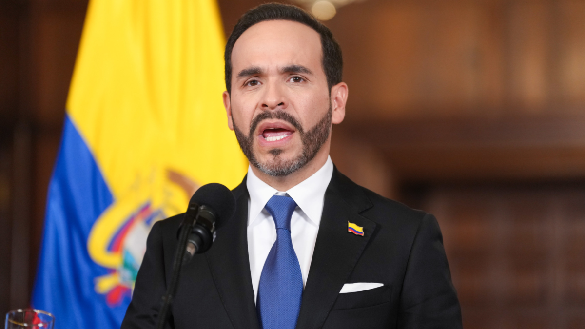 Abelardo De la Espriella, presidente de Colombia, sobre menores del Clan del Golfo