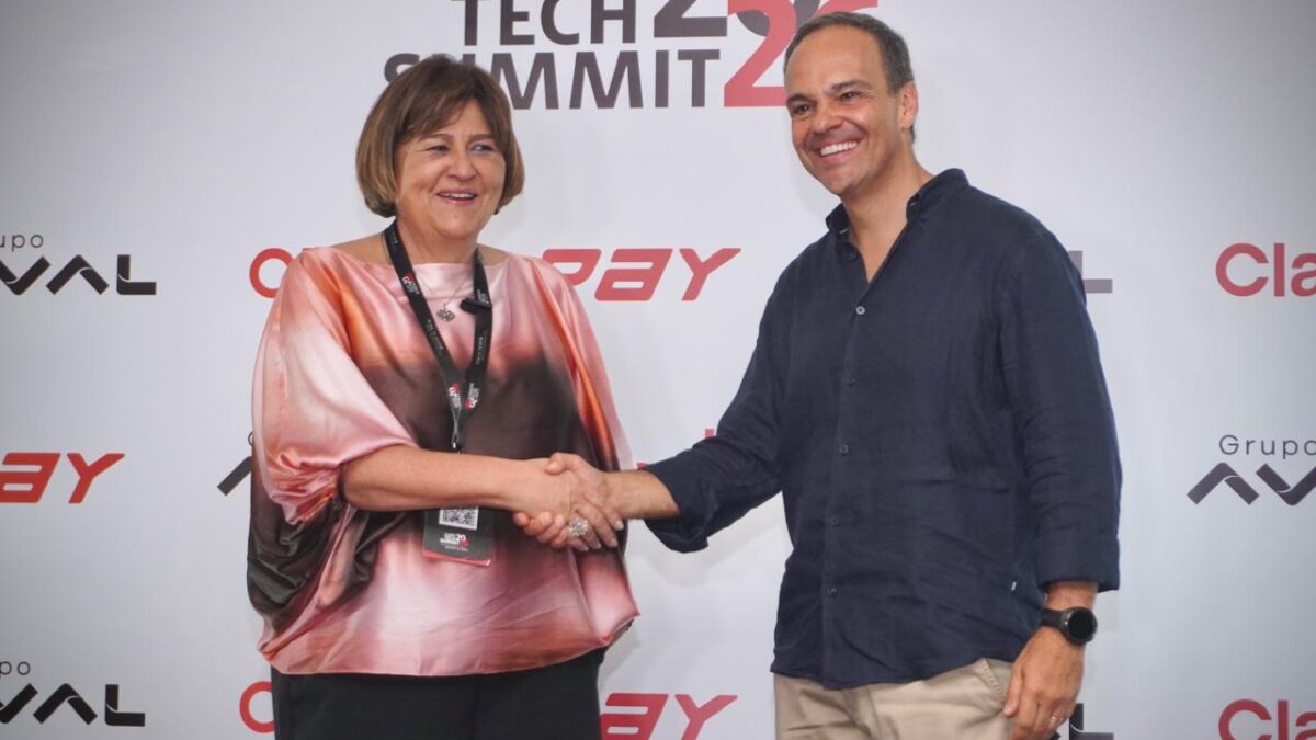 Claro y Grupo Aval anunciaron alianza para lanzar Claro Pay la primera billetera telco del país.