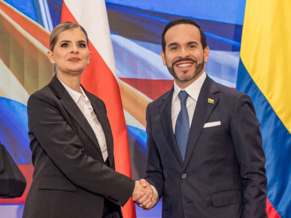 La Presidenta de Costa Rica, Laura Fernández Delgado y el Presidente Abelardo De La Espriella