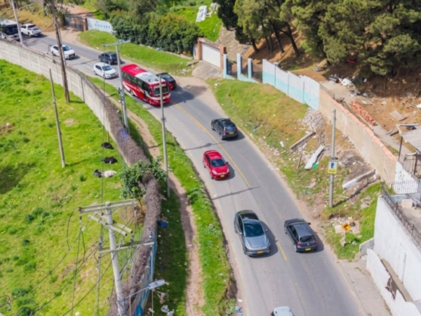 Piloto de contraflujo hacia el norte en la carrera Séptima